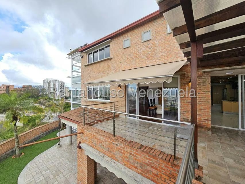 Casa (Multipes Niveles) en Venta en Los Naranjos del Cafetal, Distrito Metropolitano - 29