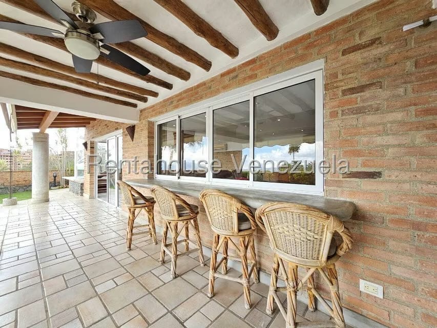 Casa (Multipes Niveles) en Venta en Los Naranjos del Cafetal, Distrito Metropolitano - 38