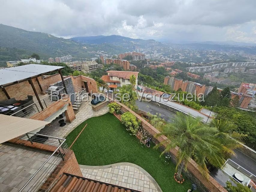 Casa (Multipes Niveles) en Venta en Los Naranjos del Cafetal, Distrito Metropolitano - 60