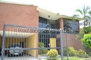 Casa (Duplex) en Venta en Los Corales, Vargas - 2