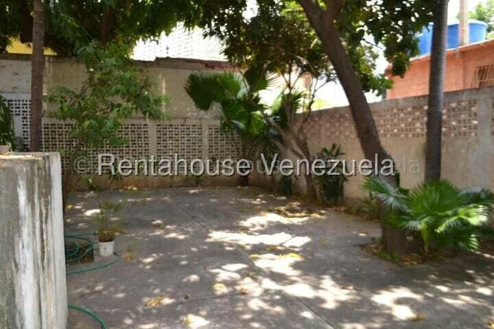Casa (Duplex) en Venta en Los Corales, Vargas - 14