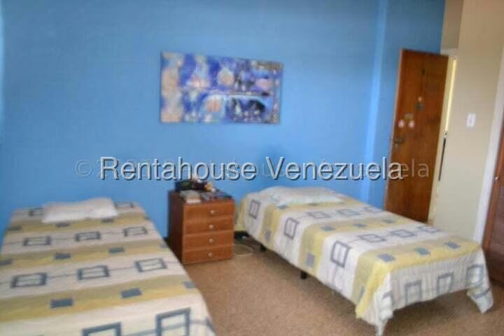Casa (Duplex) en Venta en Los Corales, Vargas - 30