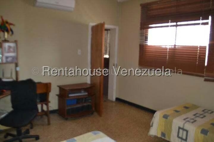 Casa (Duplex) en Venta en Los Corales, Vargas - 32