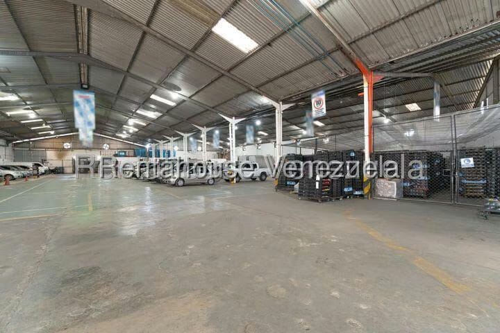 Comercial (Galpon - Deposito) en Venta en El Encantado, Distrito Metropolitano - 2