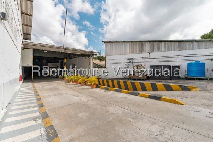 Comercial (Galpon - Deposito) en Venta en El Encantado, Distrito Metropolitano - 11