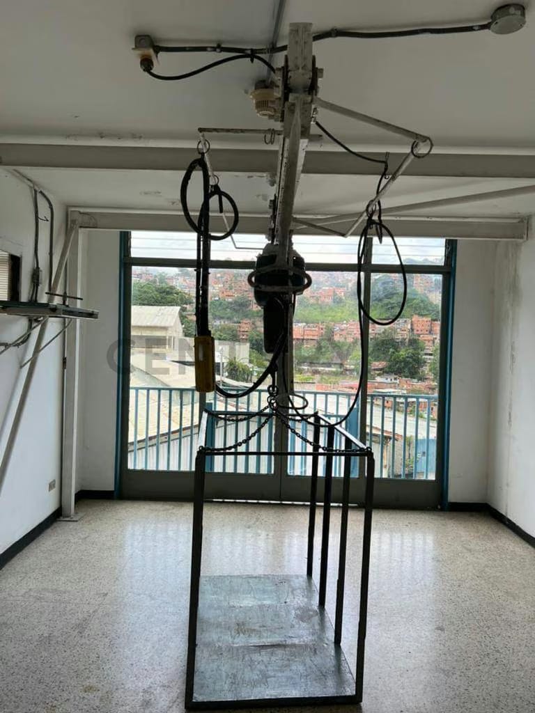 Excelente Planta Comercial - 3