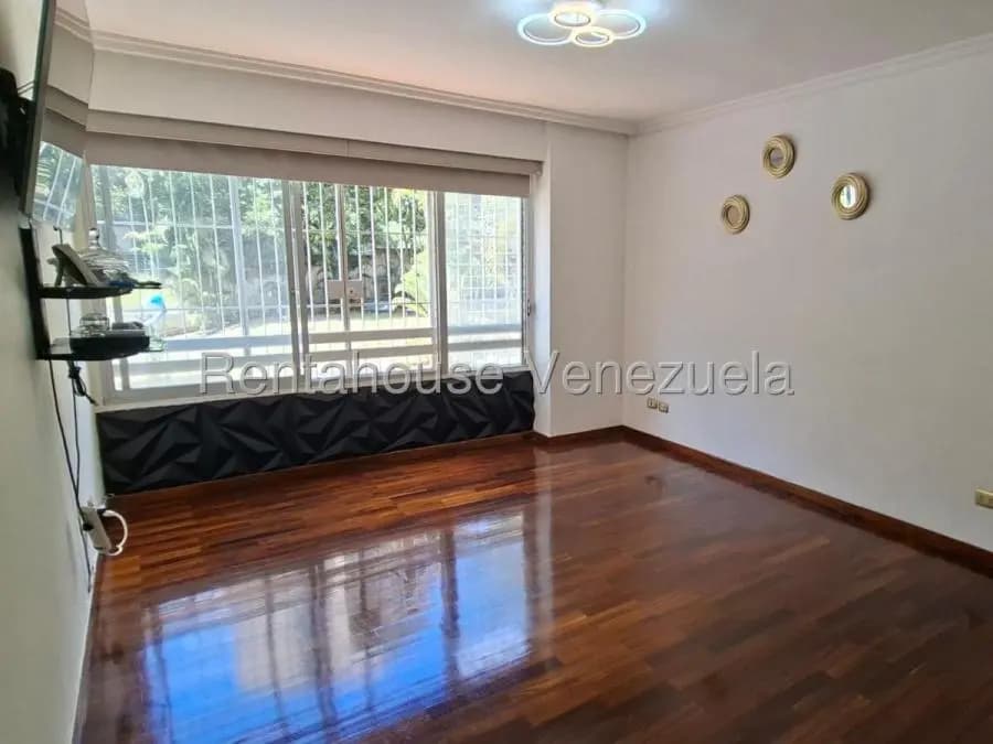Apartamento en Venta en Santa Rosa de Lima Caracas