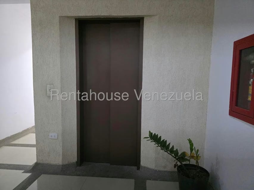 Apartamento (1 Nivel) en Venta en El Parral, Carabobo - 11