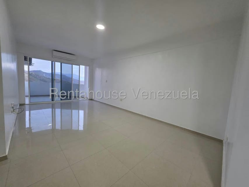 Apartamento (1 Nivel) en Venta en El Parral, Carabobo - 4
