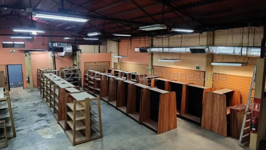 Galpon en Venta en Los Chorros Caracas - 2