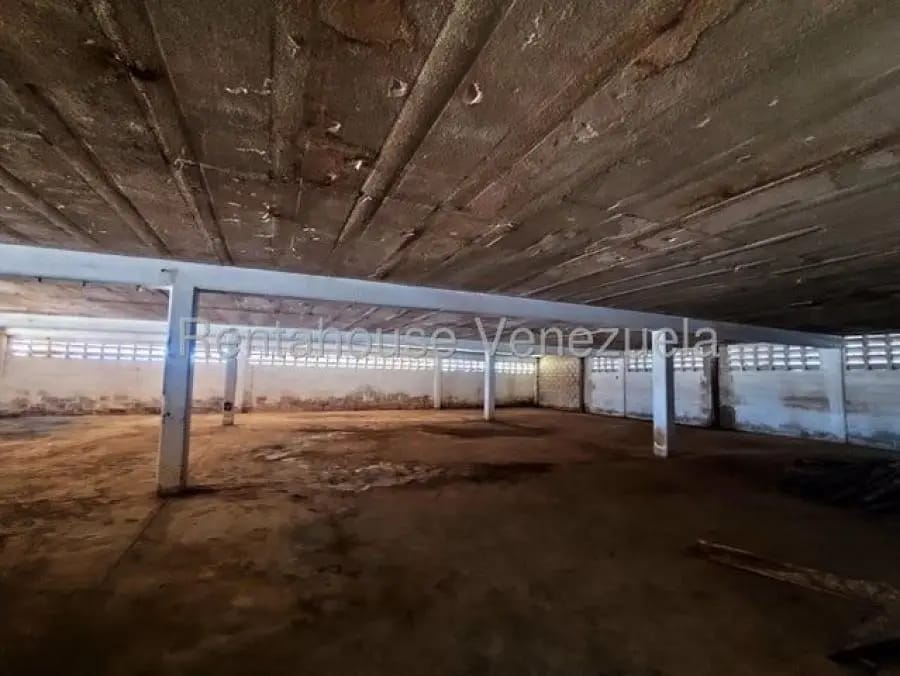 Galpon en Venta en Maracaibo - 3