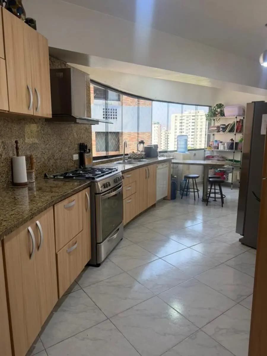 Apartamento en Venta en Urb. El Bosque Valencia - 7