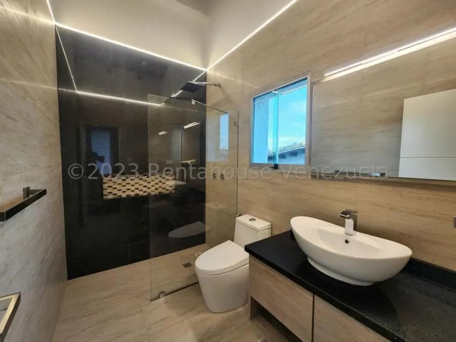 Casa en Venta en Los Naranjos del Cafetal Caracas - 13