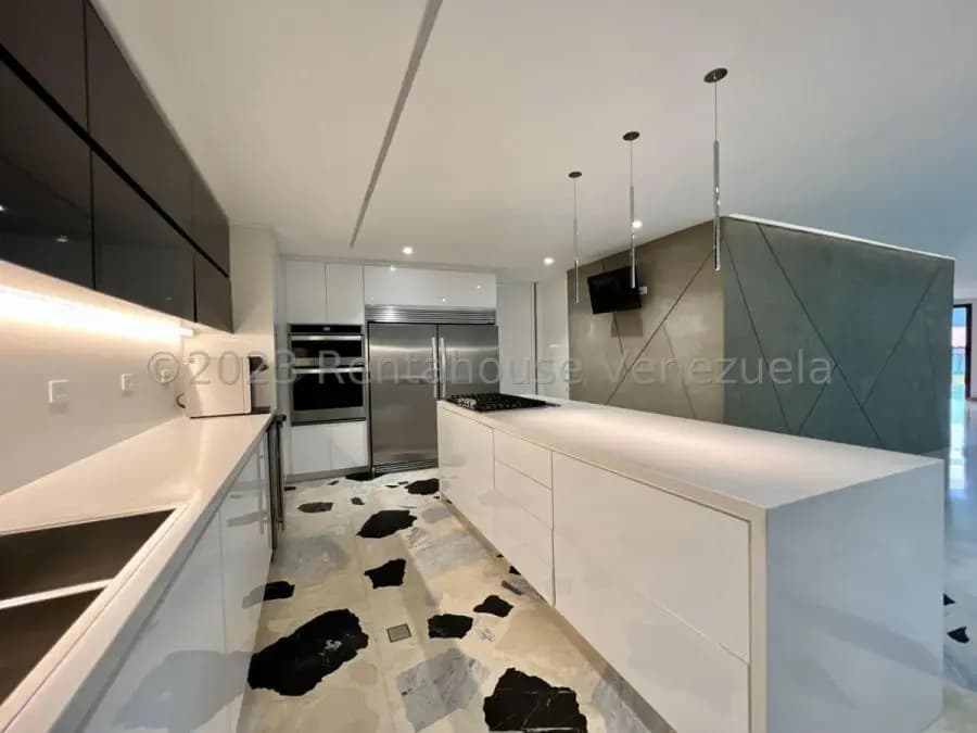 Casa en Venta en Los Naranjos del Cafetal Caracas - 3