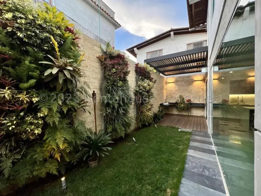 Casa en Venta en Los Naranjos del Cafetal Caracas - 22