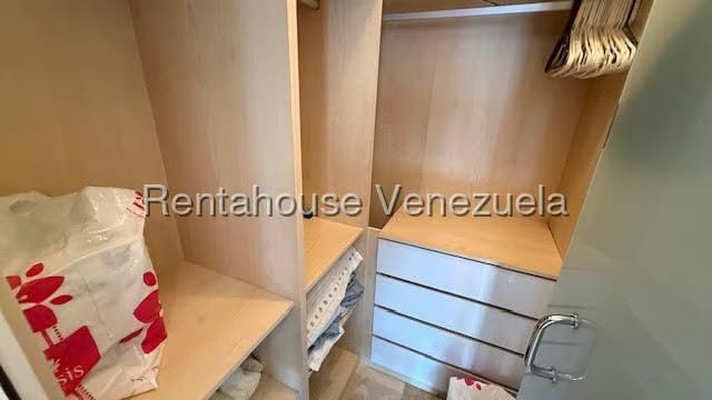 Apartamento (Duplex) en Alquiler en Santa Rosa de Lima, Distrito Metropolitano - 19