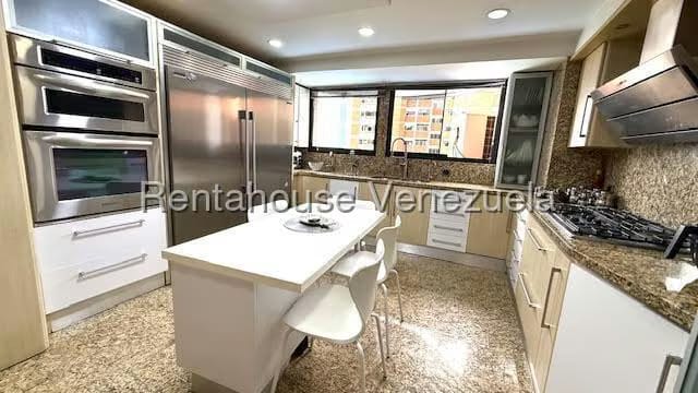 Apartamento (Duplex) en Alquiler en Santa Rosa de Lima, Distrito Metropolitano - 10