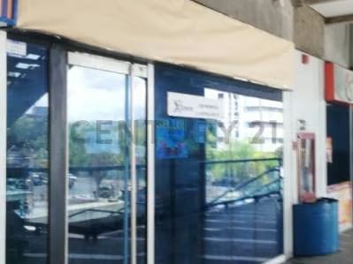 VENTA LOCAL COMERCIAL EDIF. PARQUE CRISTAL ZT - 4