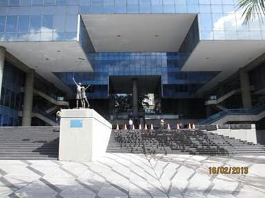 VENTA LOCAL COMERCIAL EDIF. PARQUE CRISTAL ZT - 5