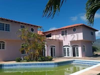 En venta imponente casa en la montaña - 5