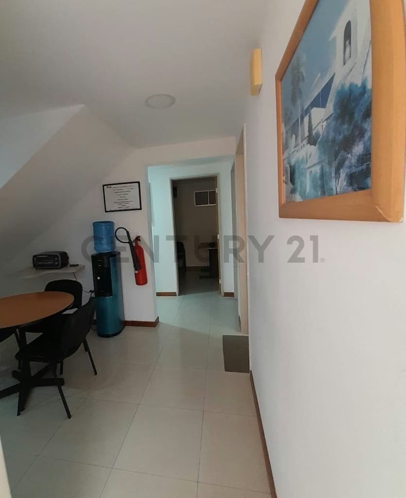 ALQUILER OFICINA EN LA TRINIDAD - 8