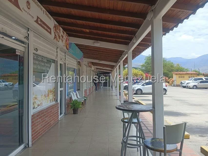 Comercial (Local Comercial) en Venta en El Ingenio, Miranda - 2