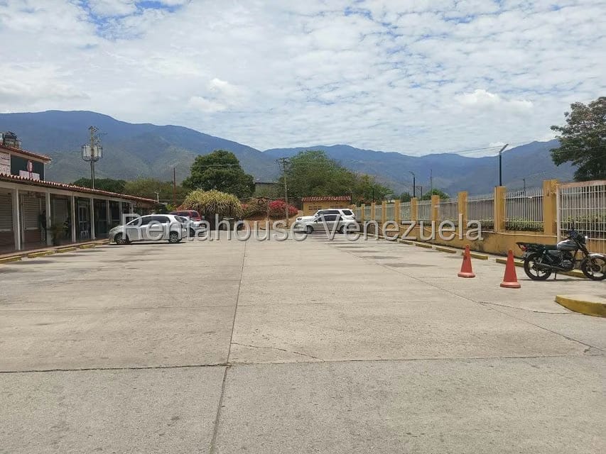 Comercial (Local Comercial) en Venta en El Ingenio, Miranda - 21