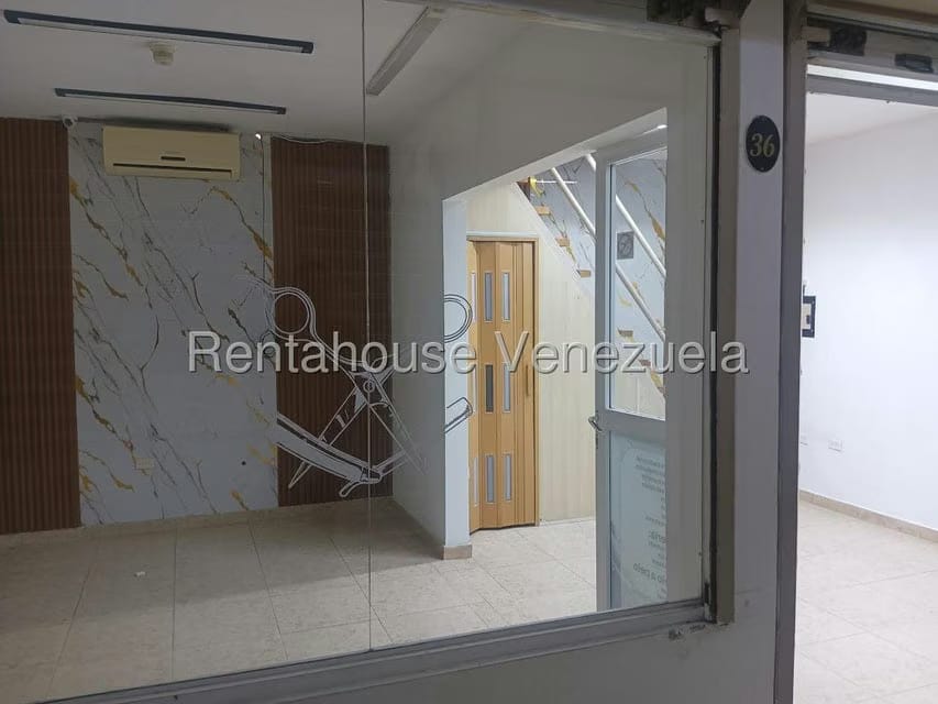 Comercial (Local Comercial) en Venta en El Ingenio, Miranda - 7