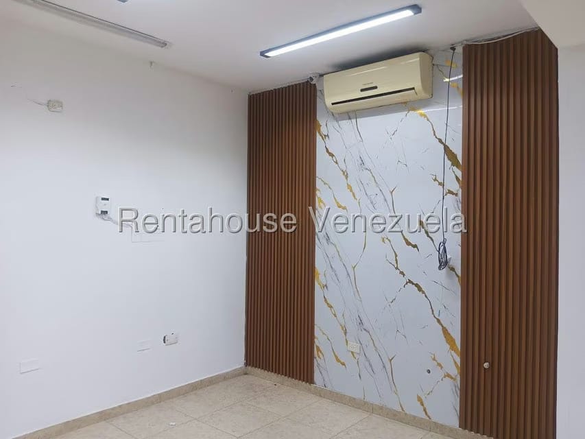 Comercial (Local Comercial) en Venta en El Ingenio, Miranda - 8