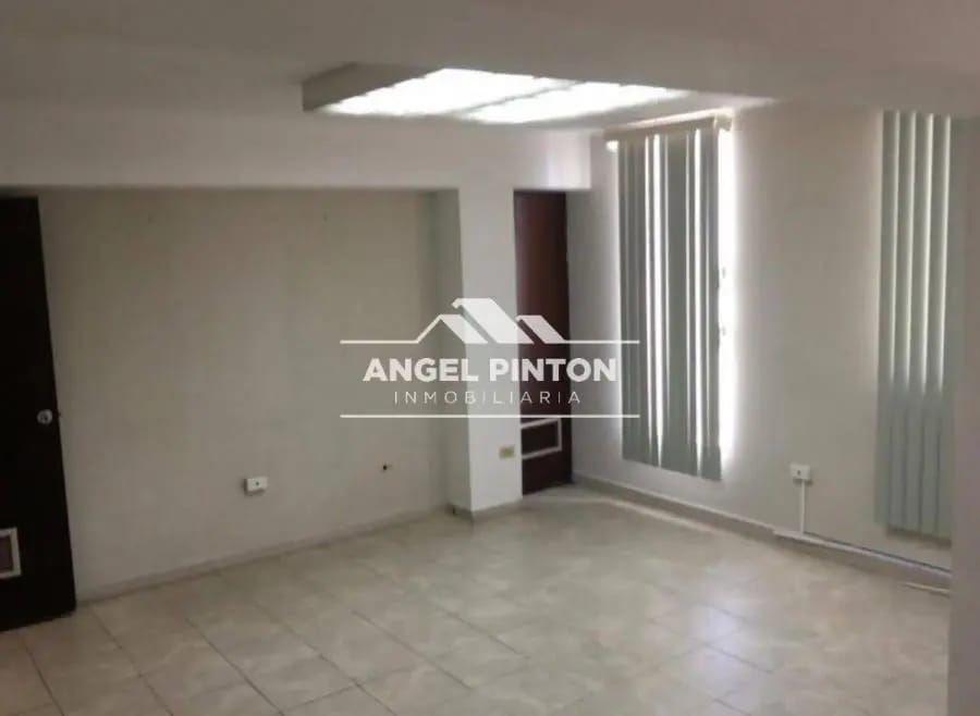 Oficina en Alquiler en ESTE Maracaibo - 2