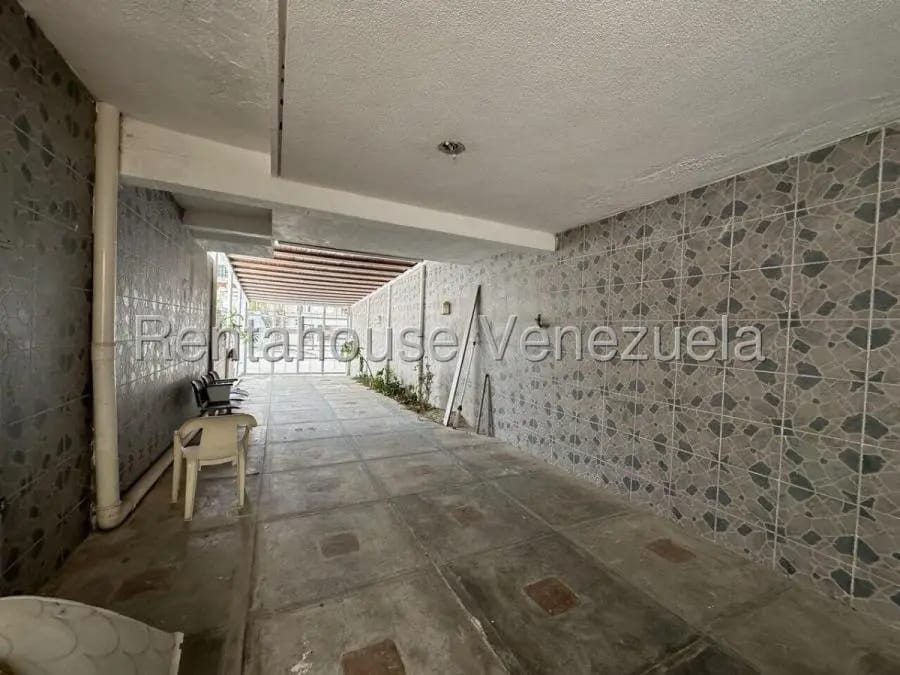 Casa en Venta en El Cafetal Caracas - 16