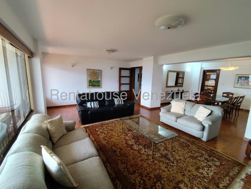 Apartamento (1 Nivel) en Alquiler en Colinas de Bello Monte, Distrito Metropolitano - 36