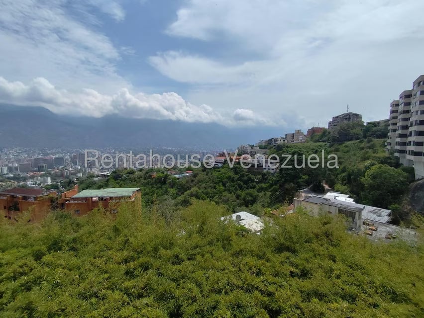 Apartamento (1 Nivel) en Alquiler en Colinas de Bello Monte, Distrito Metropolitano - 48
