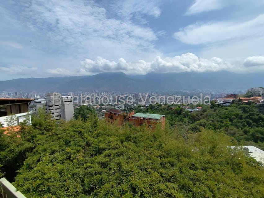 Apartamento (1 Nivel) en Alquiler en Colinas de Bello Monte, Distrito Metropolitano - 50