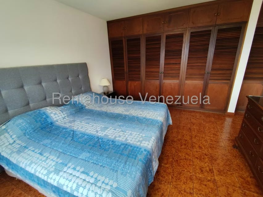 Apartamento (1 Nivel) en Alquiler en Colinas de Bello Monte, Distrito Metropolitano - 76