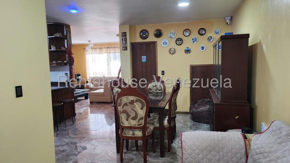 Townhouse (Duplex) en Venta en Pampatar, Nueva Esparta - 4