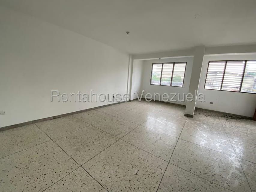 Comercial (Oficina) en Alquiler en Centro, Portuguesa - 11