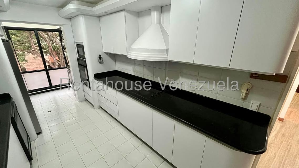 Apartamento (1 Nivel) en Alquiler en Parque Oripoto, Distrito Metropolitano - 20
