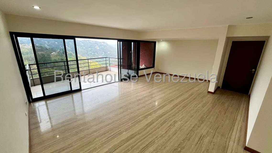 Apartamento (1 Nivel) en Alquiler en Parque Oripoto, Distrito Metropolitano - 3