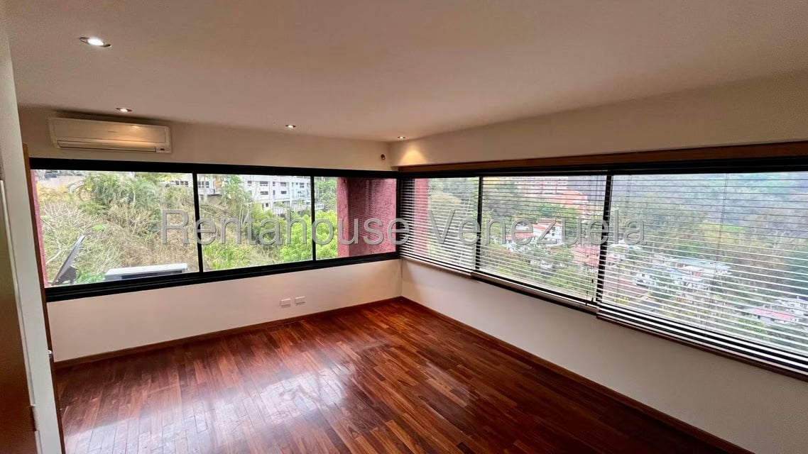 Apartamento (1 Nivel) en Alquiler en Parque Oripoto, Distrito Metropolitano - 6