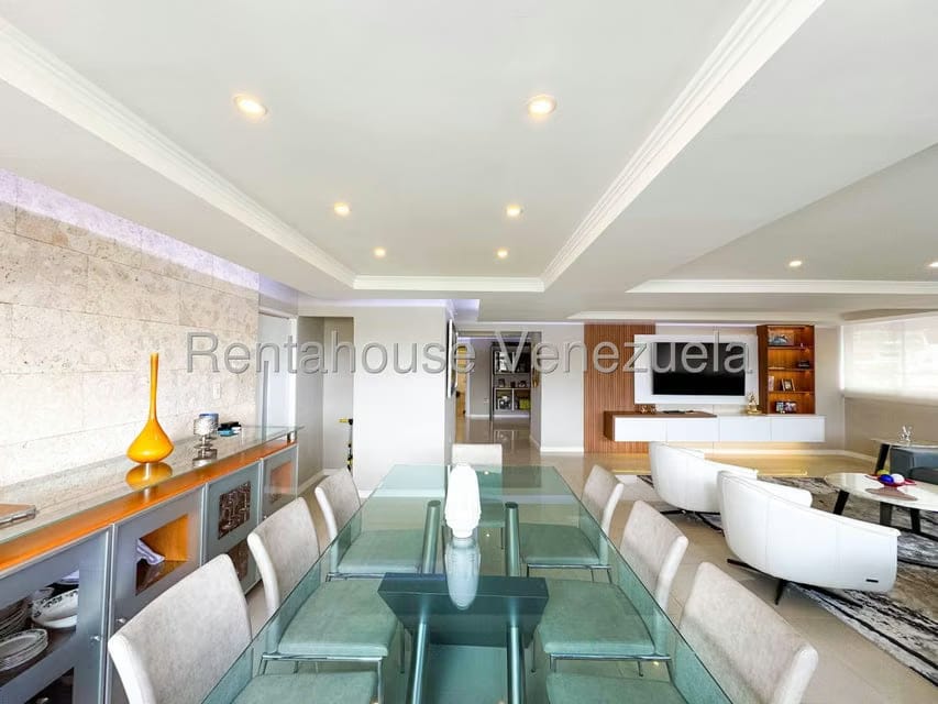 Apartamento (1 Nivel) en Venta en Cumbres de Curumo, Distrito Metropolitano - 11