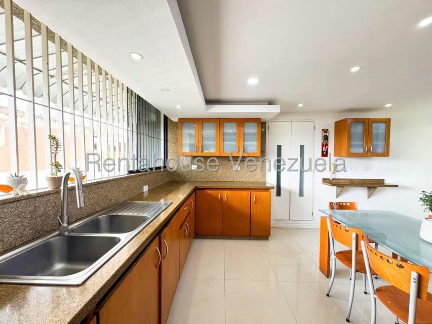 Apartamento (1 Nivel) en Venta en Cumbres de Curumo, Distrito Metropolitano - 19