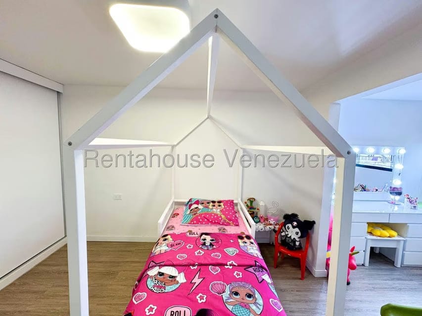 Apartamento (1 Nivel) en Venta en Cumbres de Curumo, Distrito Metropolitano - 42