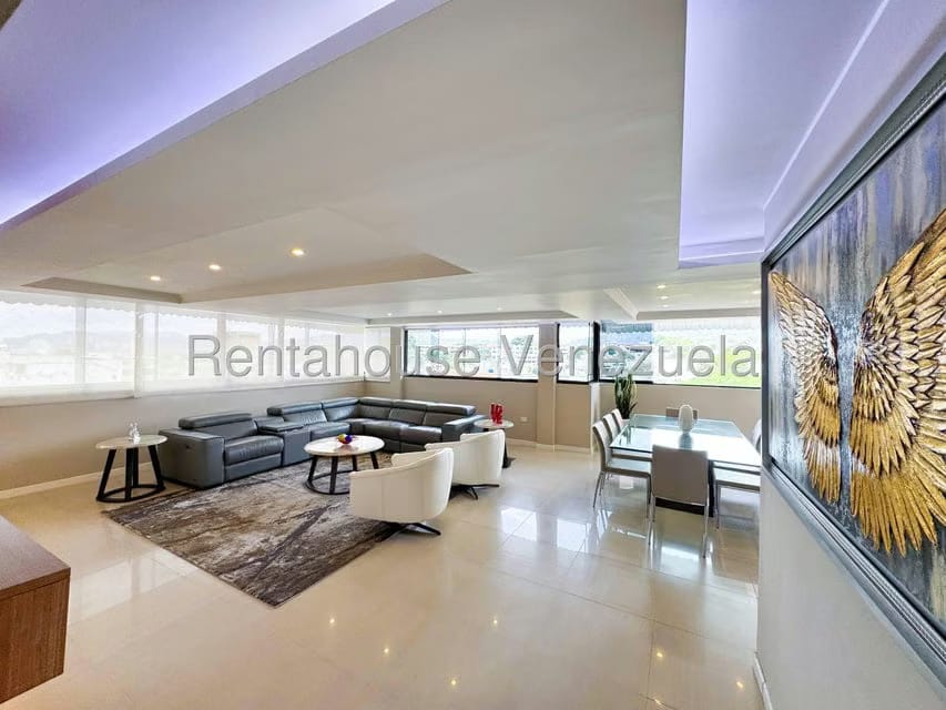 Apartamento (1 Nivel) en Venta en Cumbres de Curumo, Distrito Metropolitano - 6