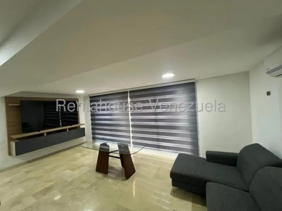 Apartamento en Alquiler en los naranjos de las mercedes Caracas - 9