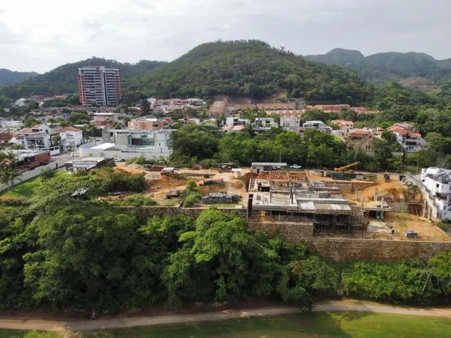 Terreno en Venta en Guataparo Valencia - 9