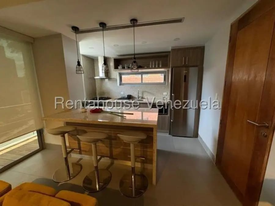 Apartamento en Alquiler en campo alegre Caracas - 11