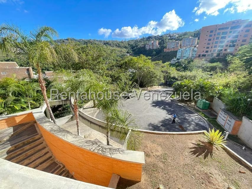 Apartamento (1 Nivel) en Venta en Lomas del Sol, Distrito Metropolitano - 3