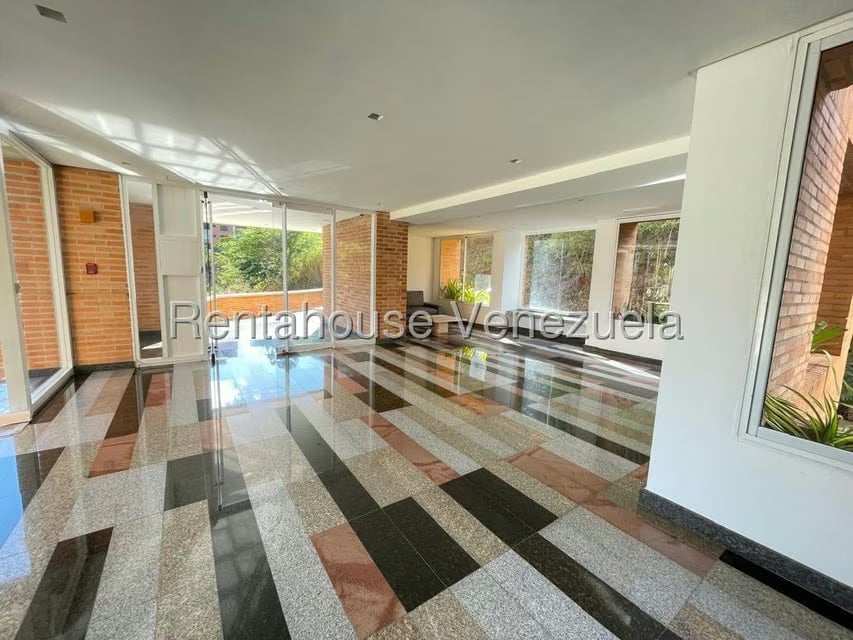 Apartamento (1 Nivel) en Venta en Lomas del Sol, Distrito Metropolitano - 5