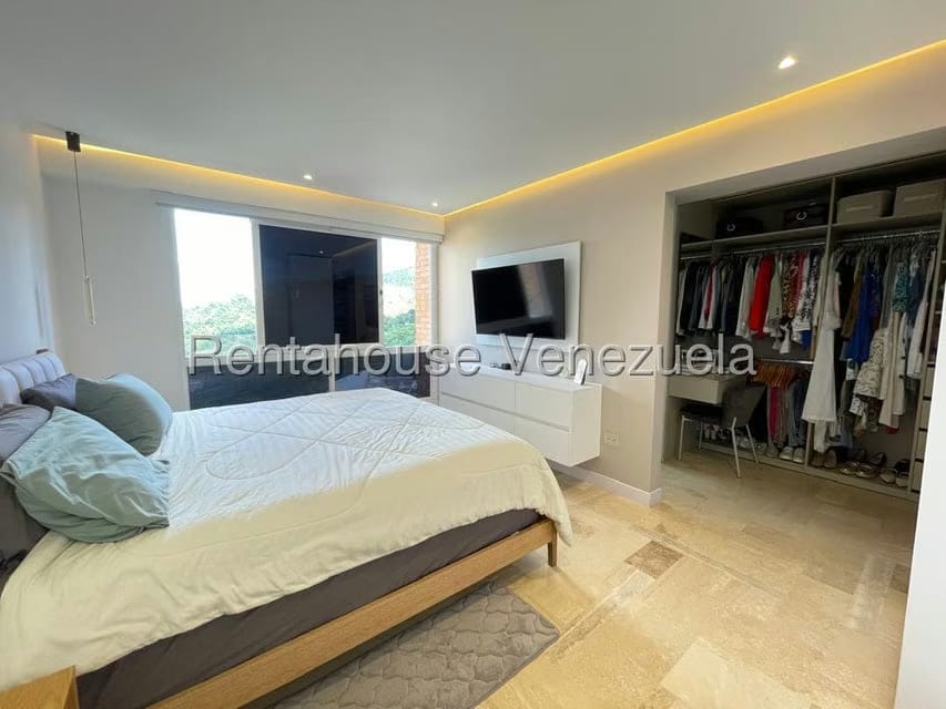 Apartamento (1 Nivel) en Venta en Lomas del Sol, Distrito Metropolitano - 43